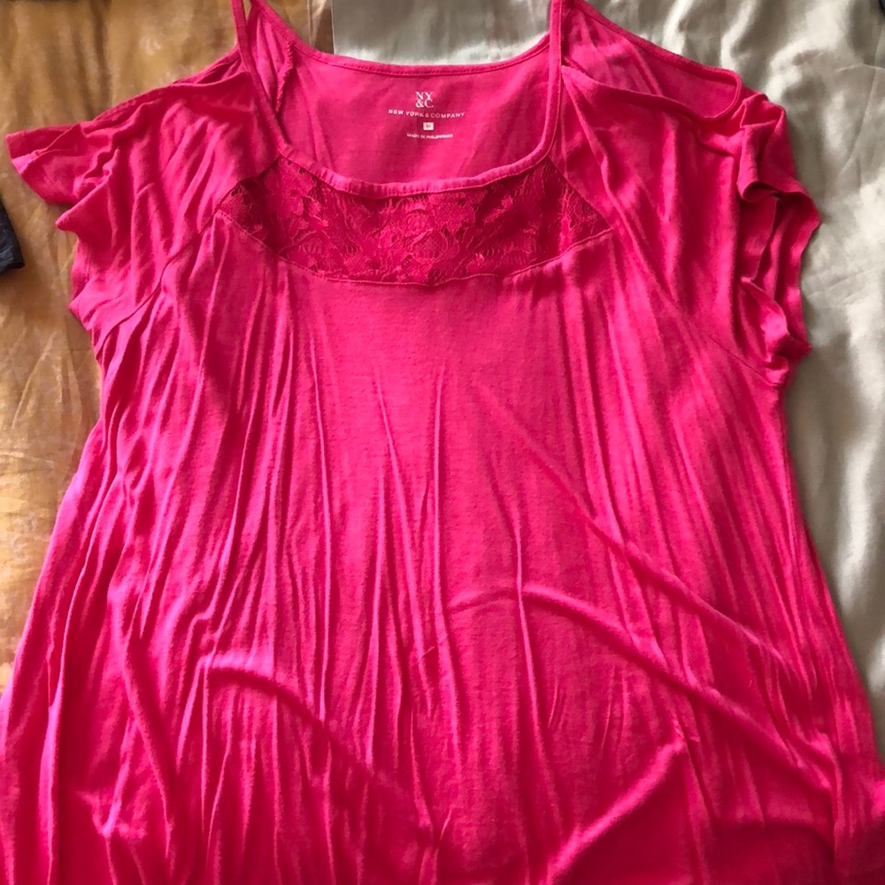 Cold shoulder top